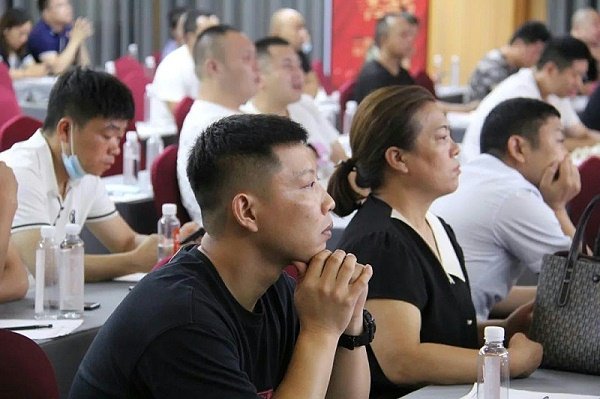 创立二十三载 的