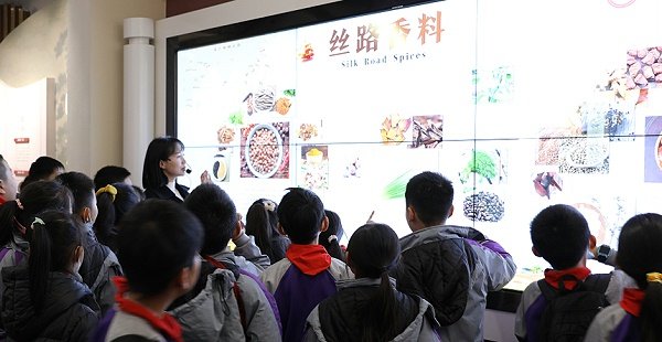 九多肉多酱卤文化园立足中原