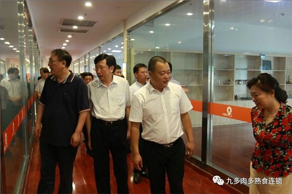 延伸阅读在原阳县县长王保明等领导的陪