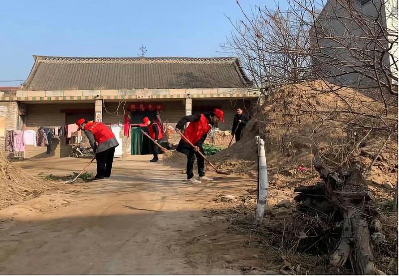 助力冯草固村集体道路建设