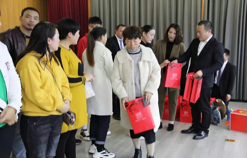 推动企业文化建设